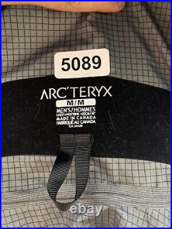 Arc'teryx AR Gore-Tex Pro Jacket Men's Medium Fluidity MISSING ZIPPER