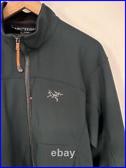 Arc'teryx Men's Full Zip Soft-shell Jacket Size Medium
