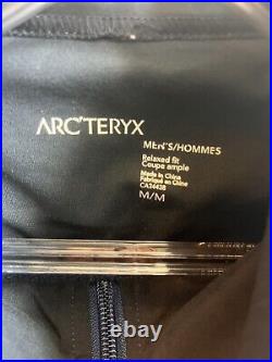 Arc'teryx Mens Medium Soft shell Jacket in good shape, all zippers work
