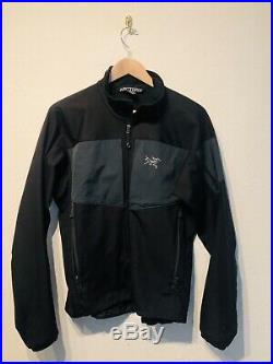 Arcteryx jacket mens medium Soft shell Great Condition
