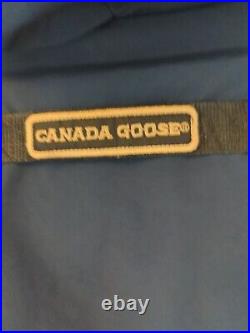 Canada goose jacket men medium