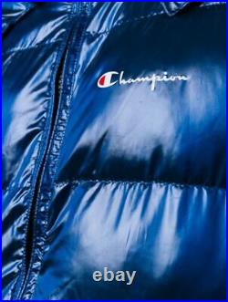 Champion Hooded Logo Puffer Jacket Medium