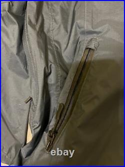 NWT New Tumi TumiPax Windbreaker Jacket Full Zip Hoodie Rain Coat Black Men's L