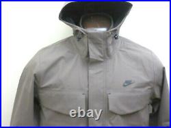 Nike Sportswear Men's Storm-FIT Waterproof Shell Jacket Ironstone Black Medium