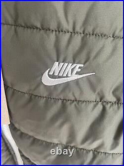 Nike Sportswear Therma-Fit Legacy Reversible Bomber Jacket DD6849-326 Size XL
