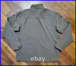 Patagonia Men's XL Polartec Full Zip Soft Shell Jacket Green The Hess Collection