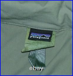 Patagonia PCU Level 5 Jacket Soft Shell withHood Large Regular