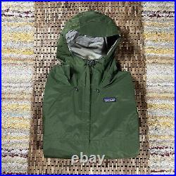 Patagonia Torrentshell Waterproof Rain Shell Jacket Coat Forest Green Men Medium
