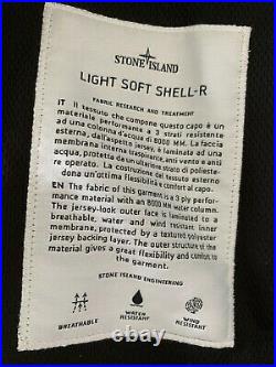 Stone Island Light Soft Shell R Jacket. Black. Size medium. 100% GENUINE