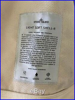 Stone Island Soft Shell R Jacket White Size M Packable Hood